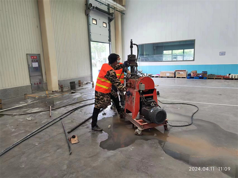 福清厂房地面下沉塌陷注浆加固施工